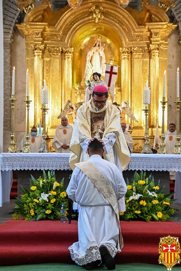ordenacin-sacerdotal-fr.domingo-armando-martnez_ordenacin-diaconal-fr.-celso-jimnez_4