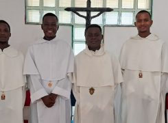 Renovación de votos de Fray Fayed Camilo Zavale