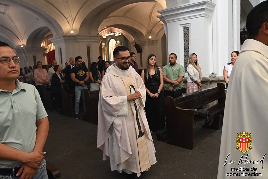 rodolfo-lemus_prebisterio_3