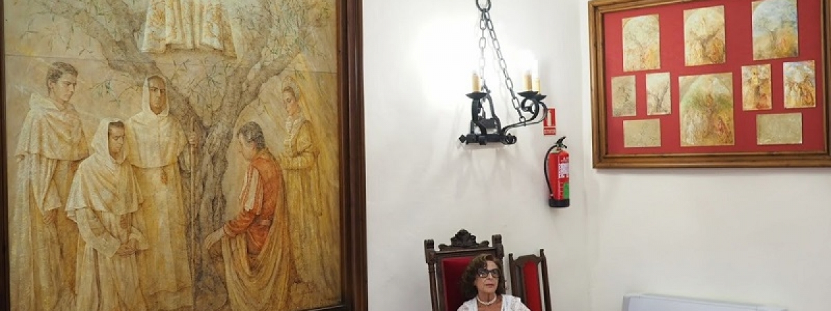Nati Cañada pinta su 32 cuadro para el Olivar por el Año Jubilar Mercedario